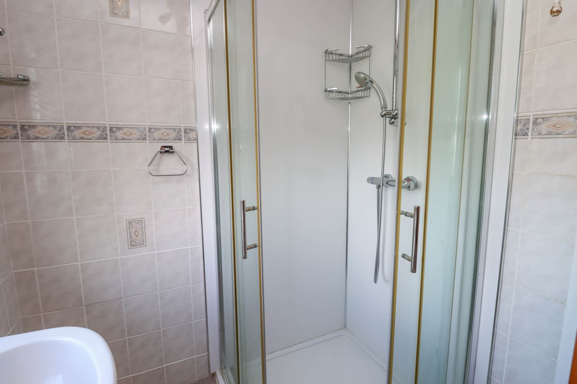 19 Leven Park, Castlereagh, Image 15