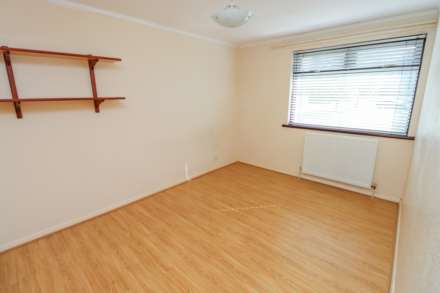 19 Leven Park, Castlereagh, Image 11