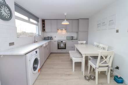 18 Culross Drive, Dundonald, Image 8