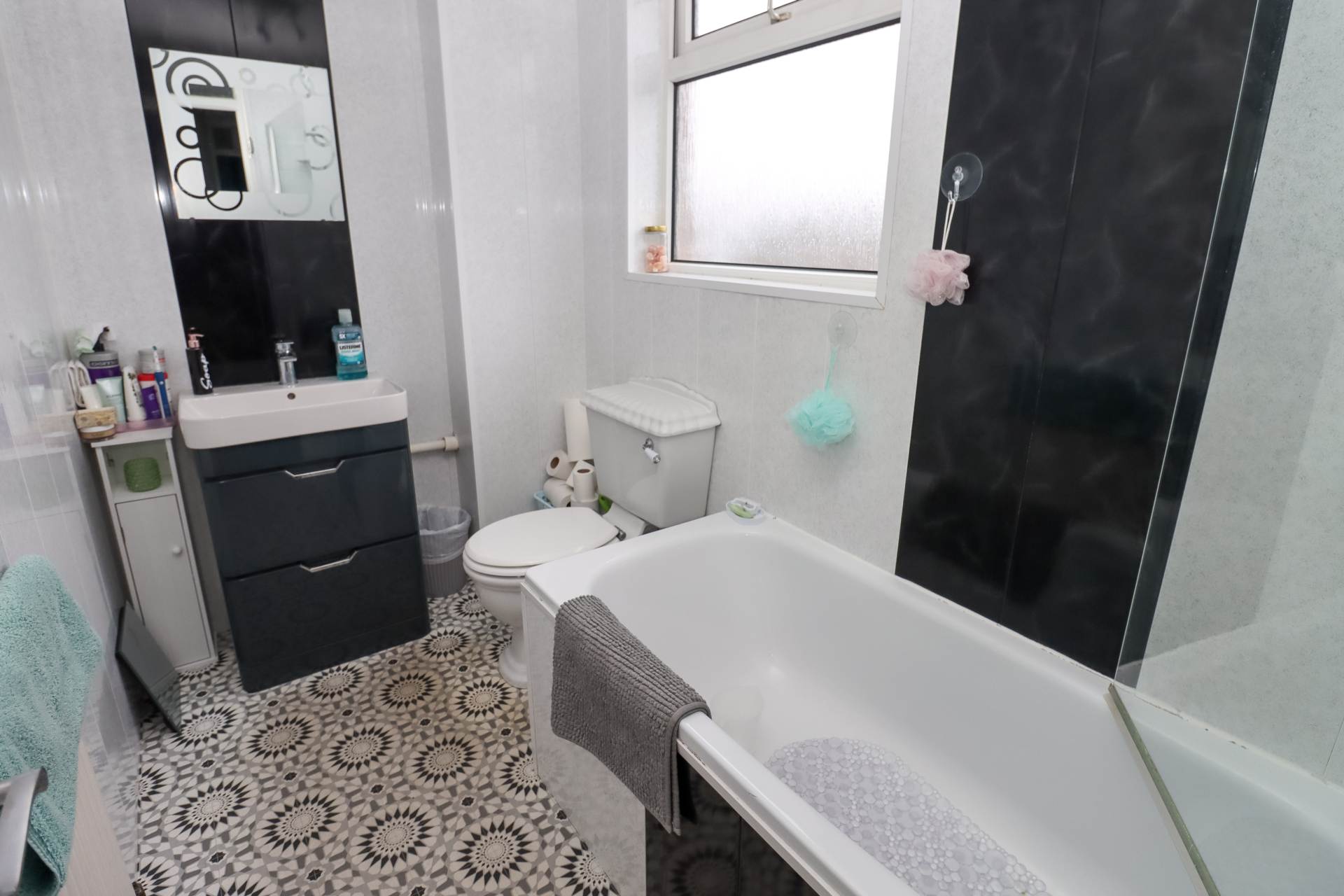 Melfort Drive, Castlereagh, Image 15