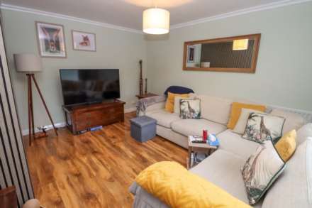 Melfort Drive, Castlereagh, Image 4