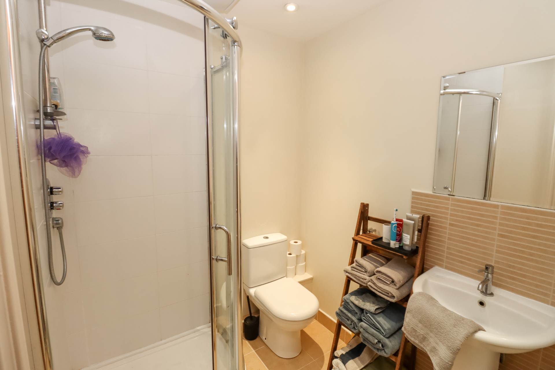 Apt 8 Luna Building, Dunmurry, Image 10