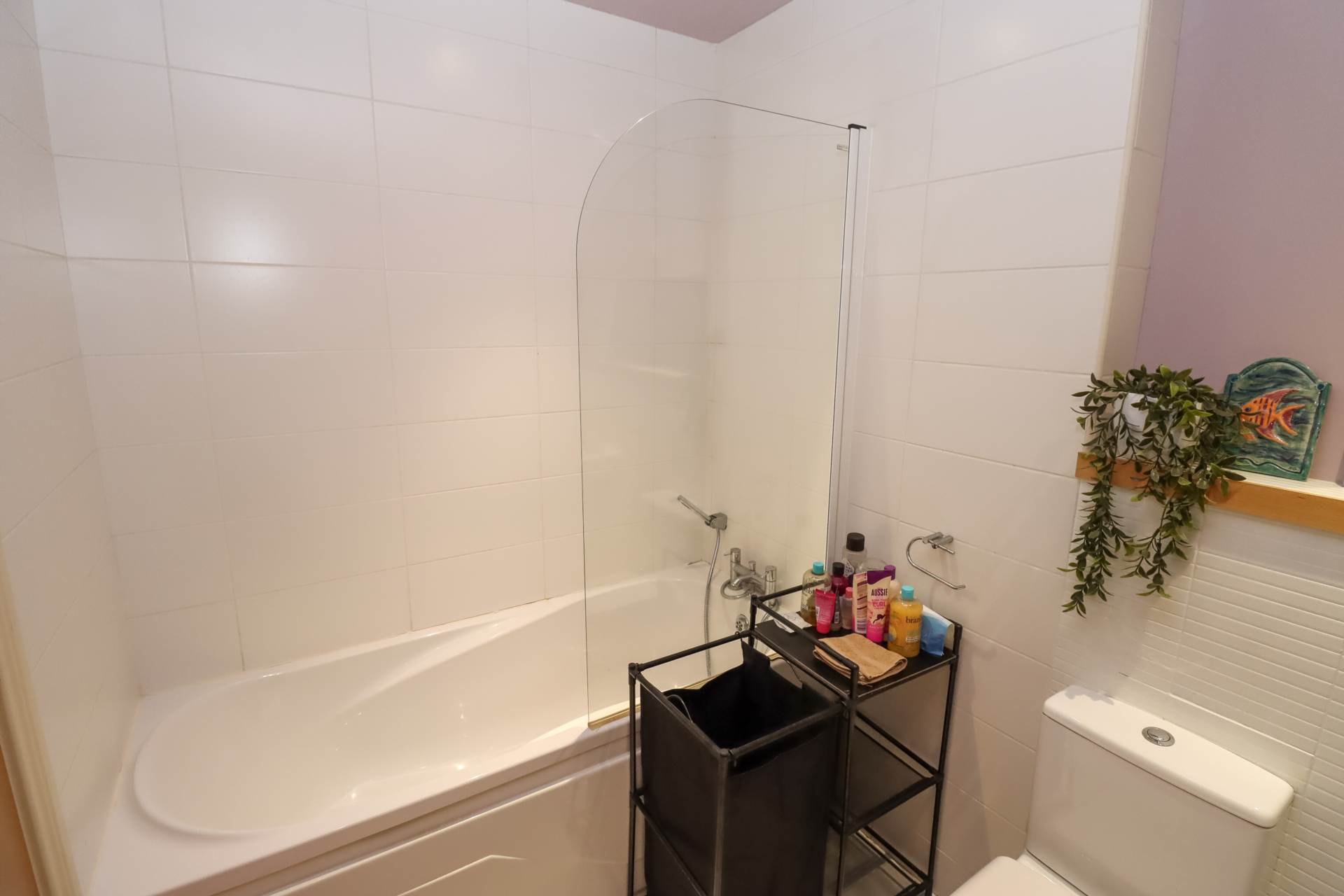 Apt 8 Luna Building, Dunmurry, Image 14