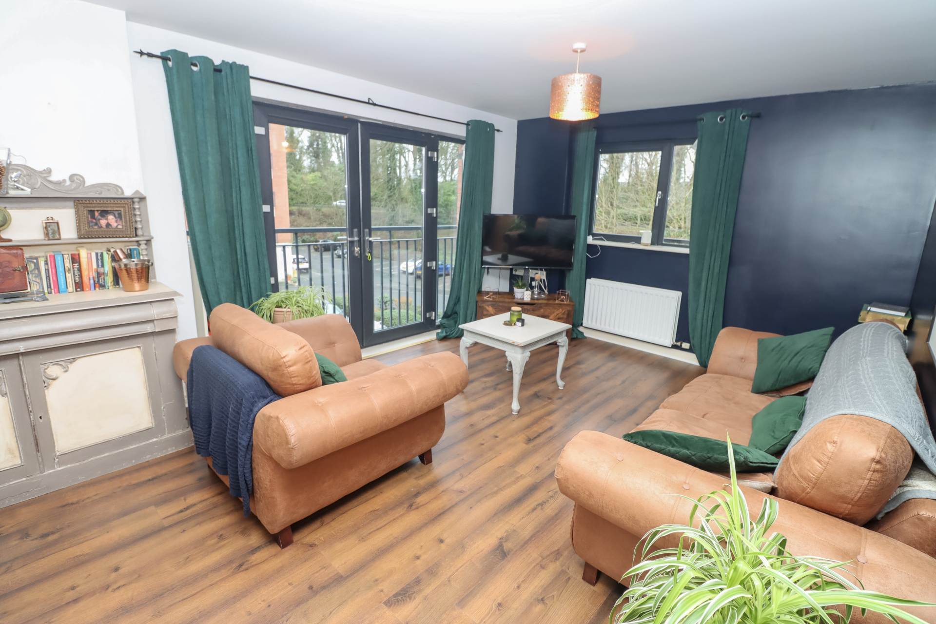 Apt 8 Luna Building, Dunmurry, Image 3