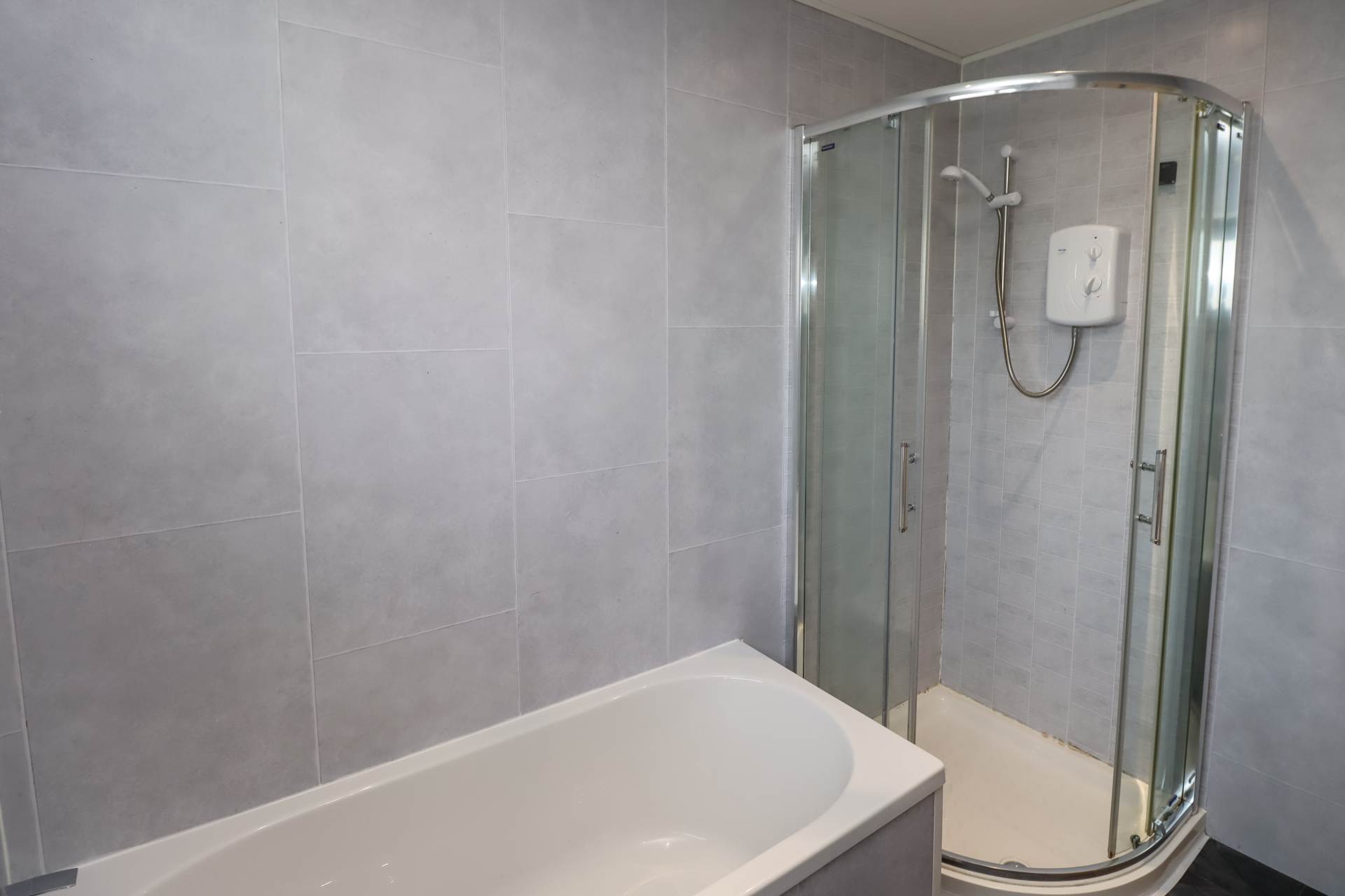 11 Claggan Gardens, Belfast, Image 18