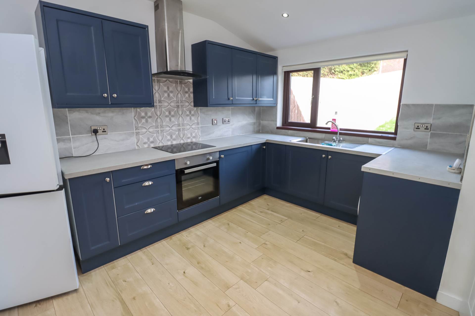 11 Claggan Gardens, Belfast, Image 6