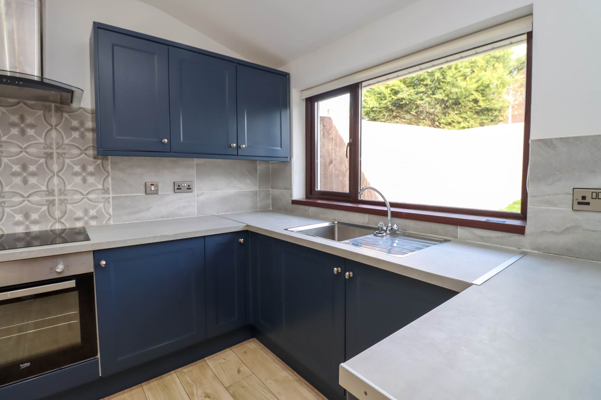 11 Claggan Gardens, Belfast, Image 9