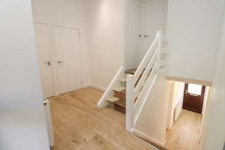 11 Claggan Gardens, Belfast, Image 3