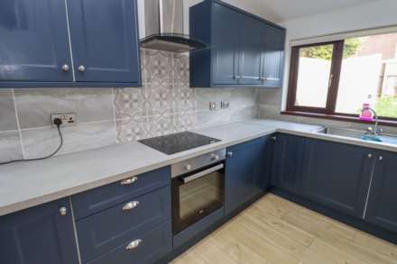 11 Claggan Gardens, Belfast, Image 7