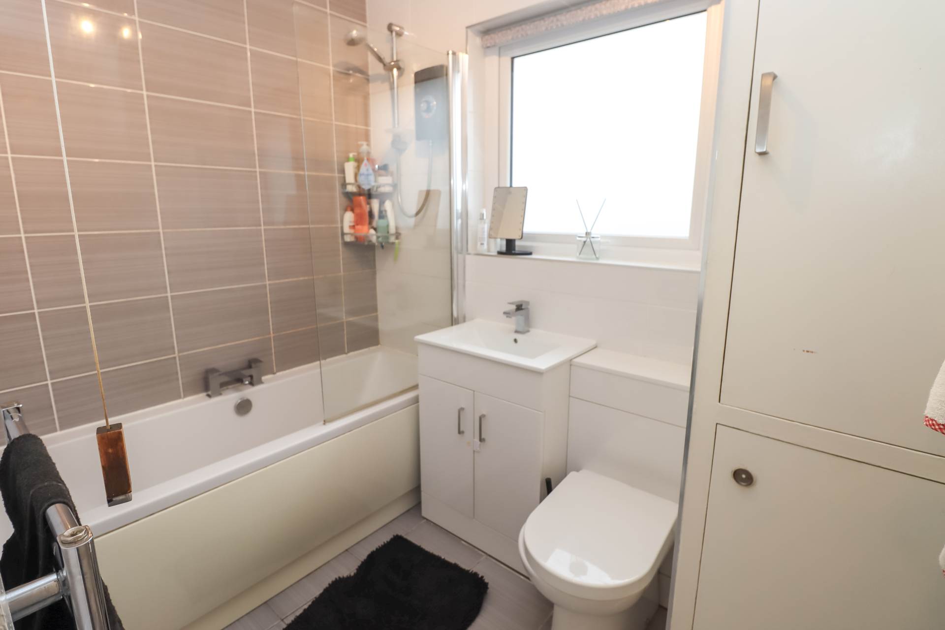 186 Comber Road, Dundonald, Image 20