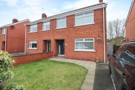 186 Comber Road, Dundonald, Image 1