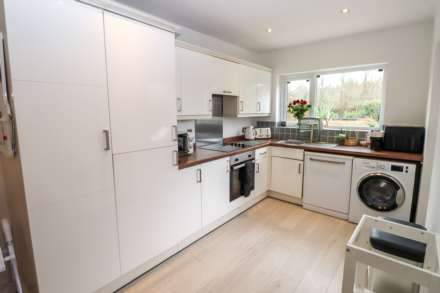 186 Comber Road, Dundonald, Image 12