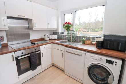 186 Comber Road, Dundonald, Image 13