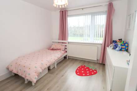 186 Comber Road, Dundonald, Image 18