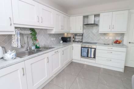 5 Ballyoran Heights, Dundonald, Image 7