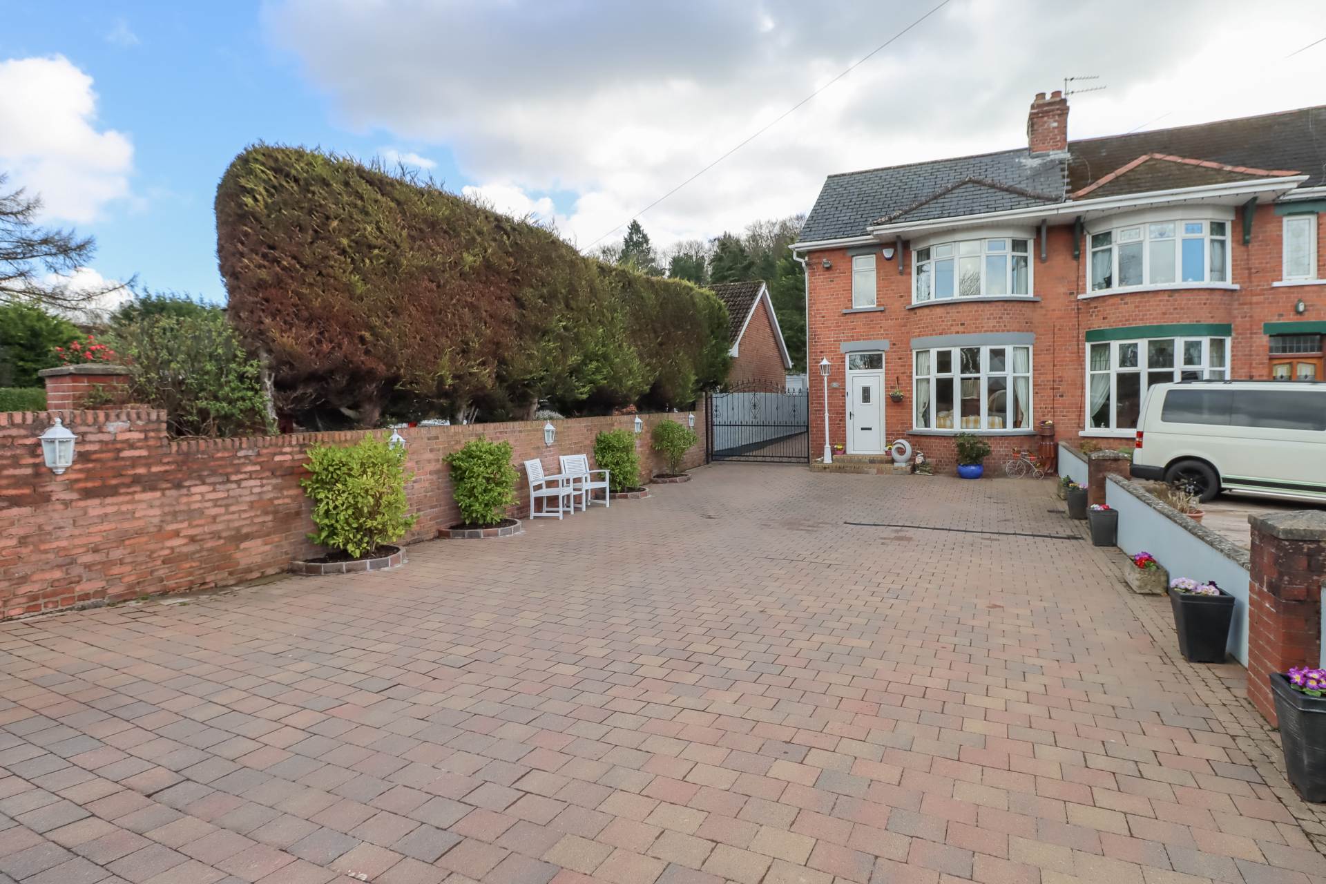 95 Old Dundonald Road, Dundonald, Image 2