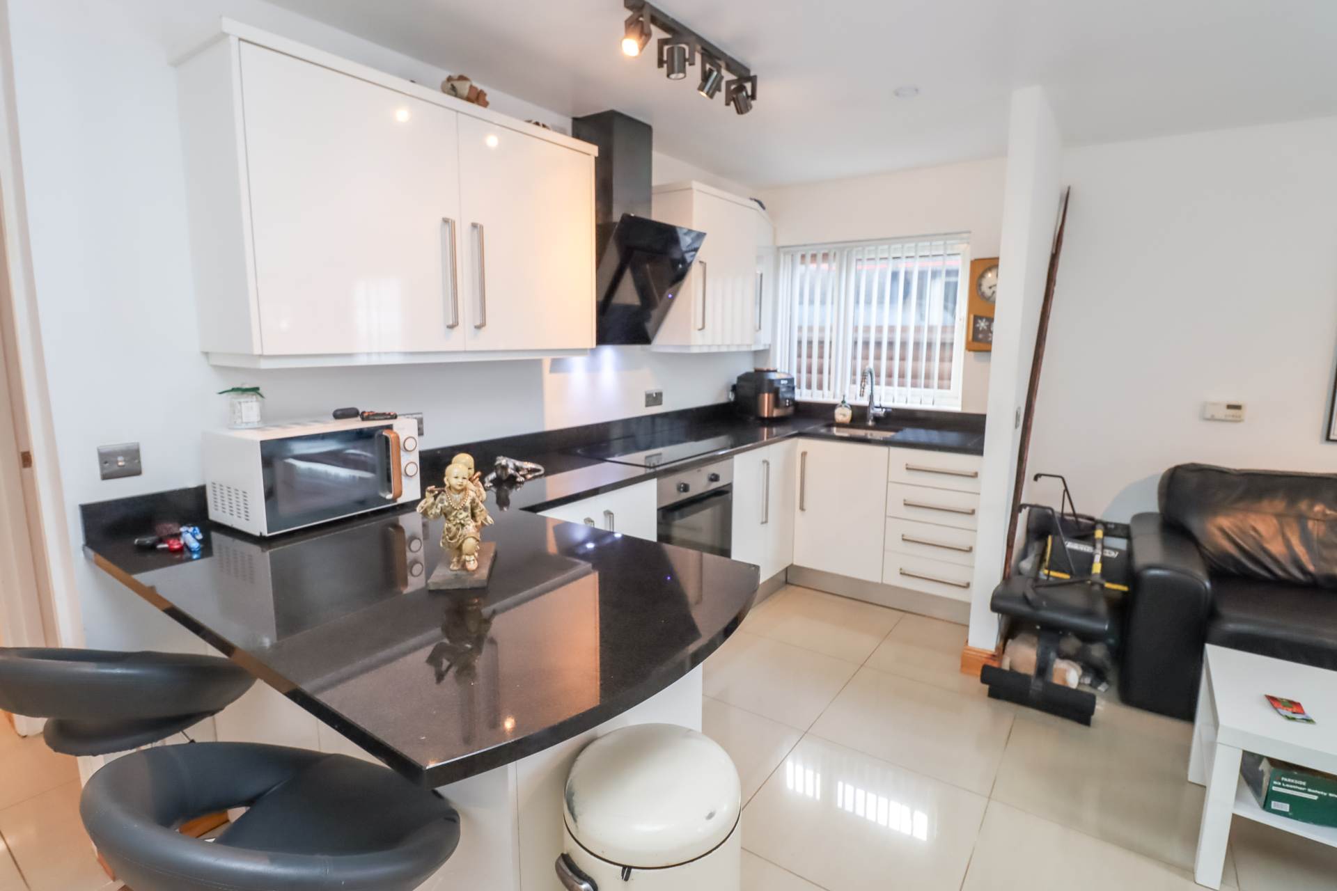 95 Old Dundonald Road, Dundonald, Image 32