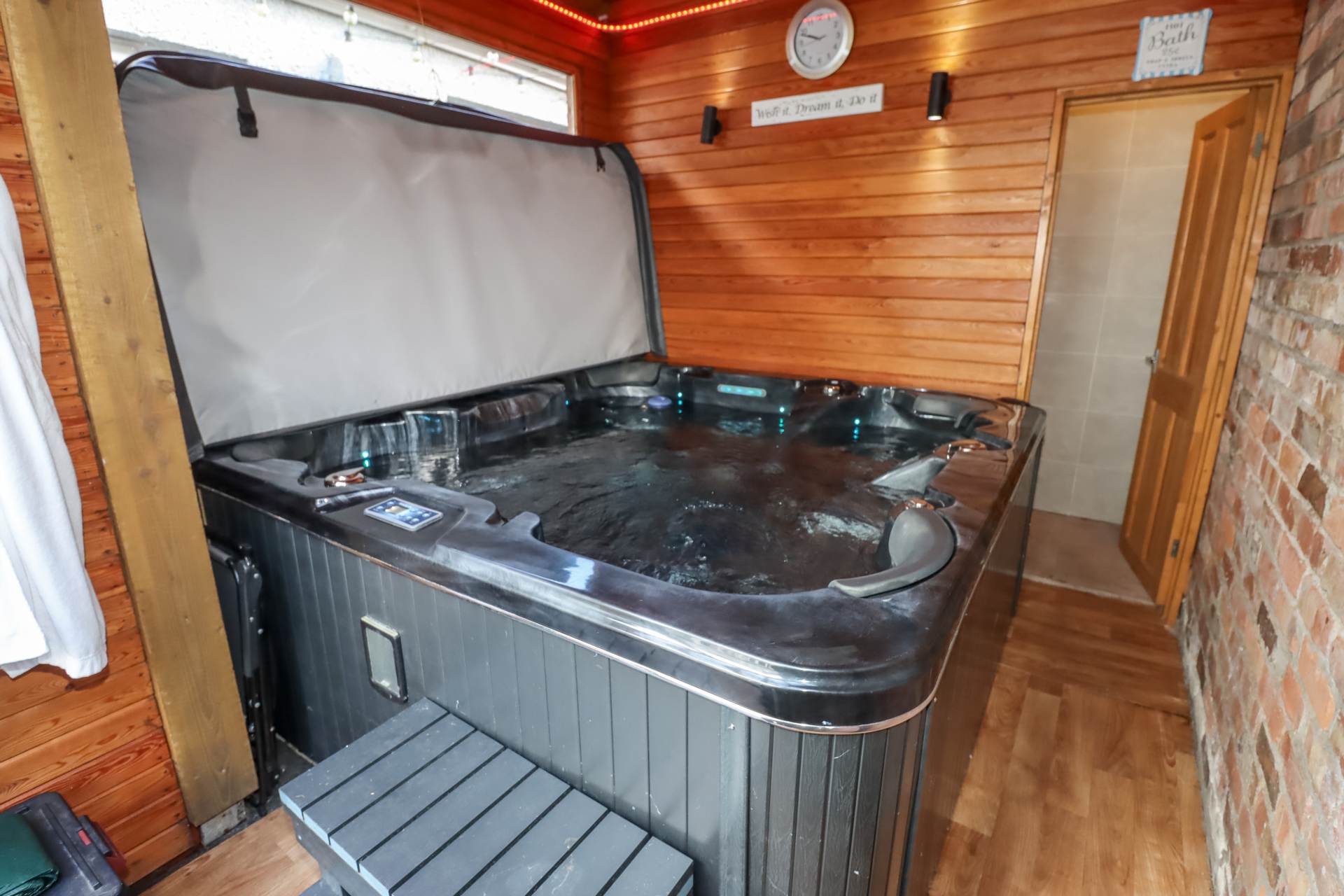 95 Old Dundonald Road, Dundonald, Image 38