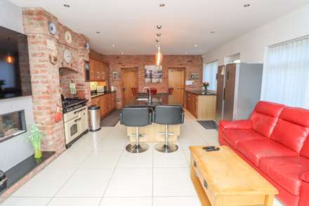 95 Old Dundonald Road, Dundonald, Image 15