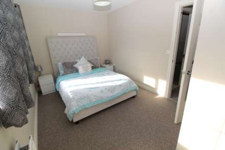 69 Cooper's Mill Avenue, Dundonald, Image 10