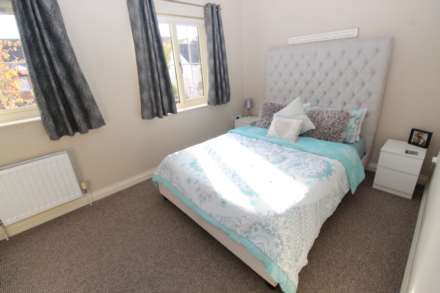 69 Cooper's Mill Avenue, Dundonald, Image 11