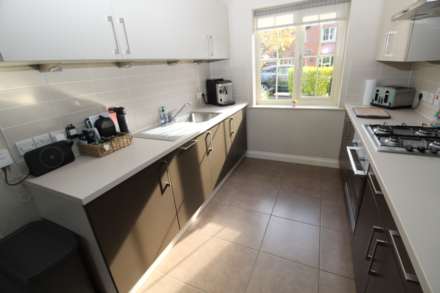 69 Cooper's Mill Avenue, Dundonald, Image 5