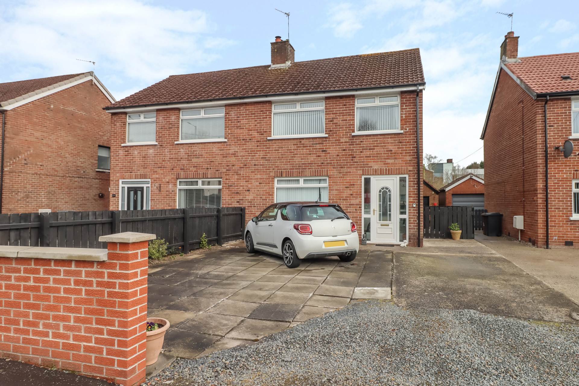 212 Comber Road, Dundonald, Image 1