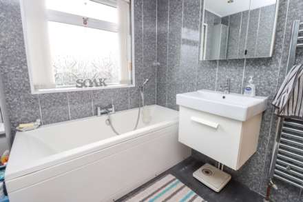 16 Carrowreagh Gardens, Dundonald, Image 15