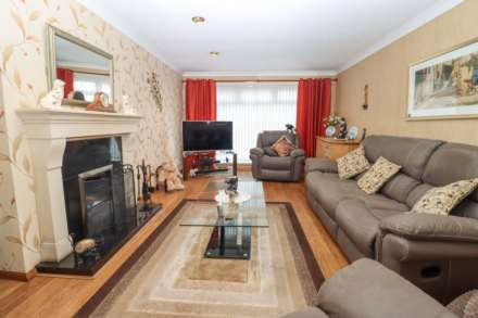 16 Carrowreagh Gardens, Dundonald, Image 5