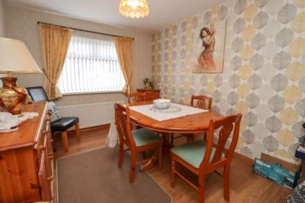 16 Carrowreagh Gardens, Dundonald, Image 6