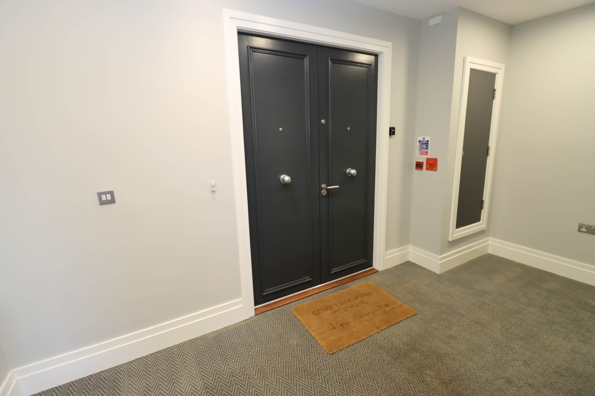 B13 The Beeches, 42 Windsor Park, Malone, Image 2