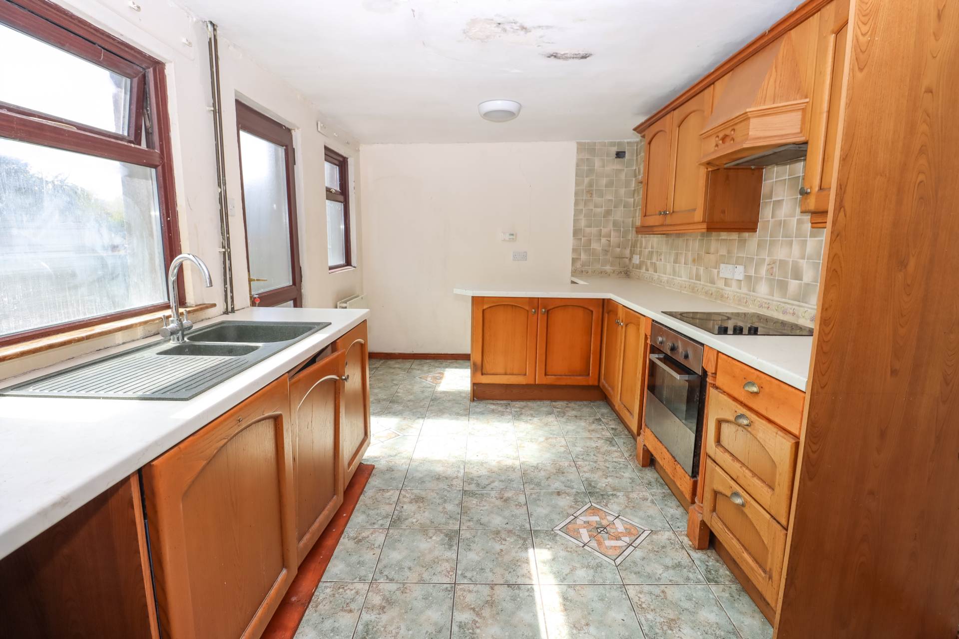 6 Ballyregan Road, Dundonald, Image 5