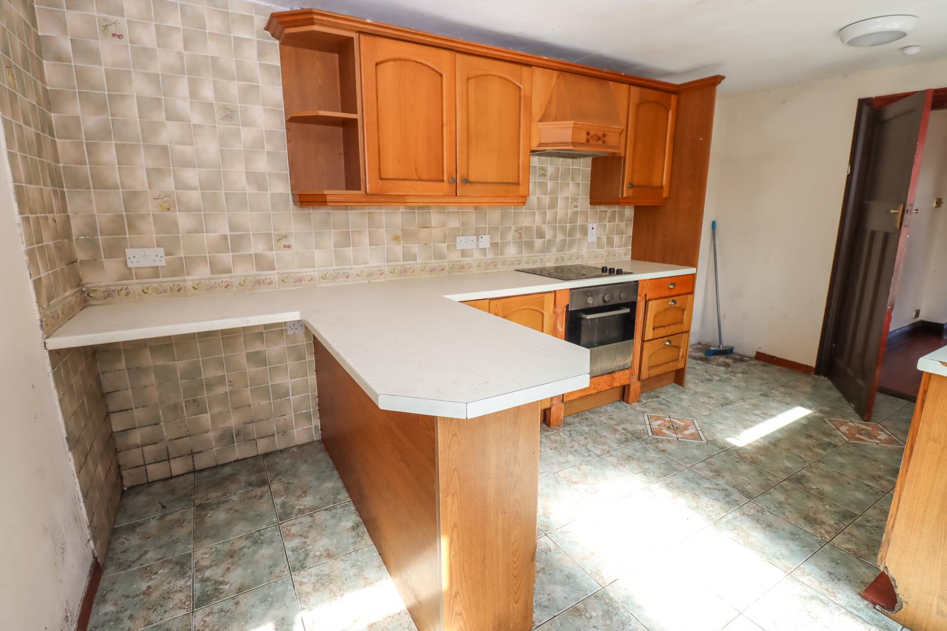 6 Ballyregan Road, Dundonald, Image 6