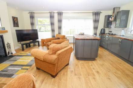 19 Millmount Lane, Dundonald, Image 5