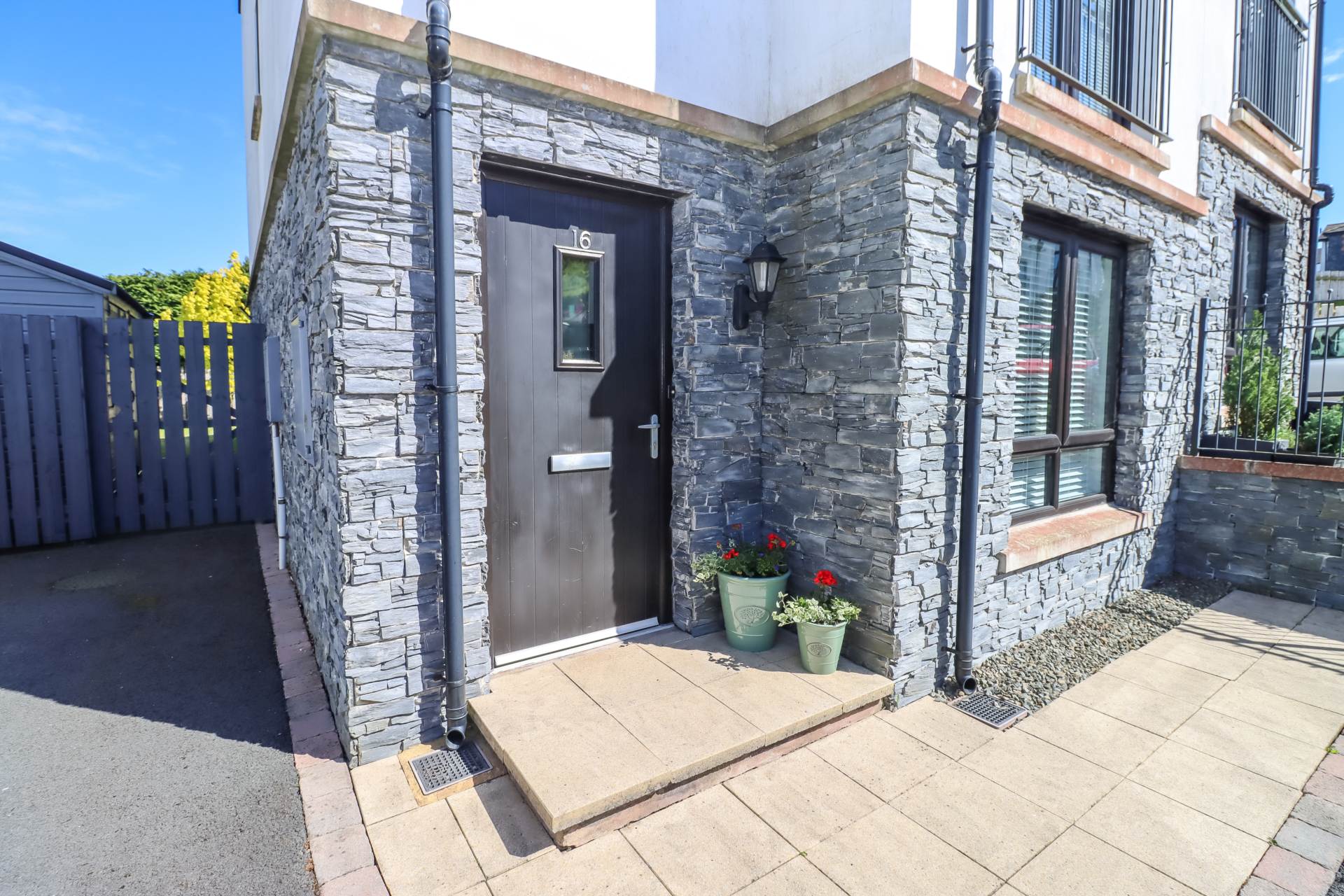 16 Fort Manor, Dundonald, Image 3