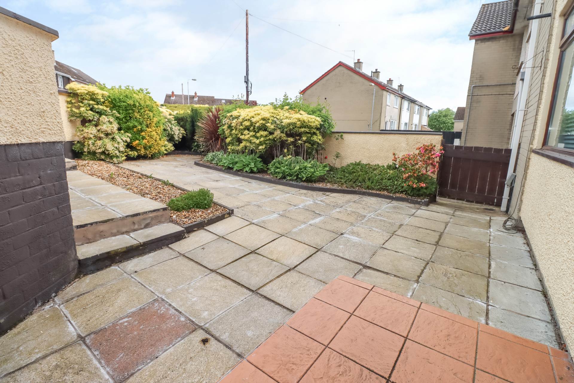 31 Inchmarnock Drive, Dundonald, Image 2