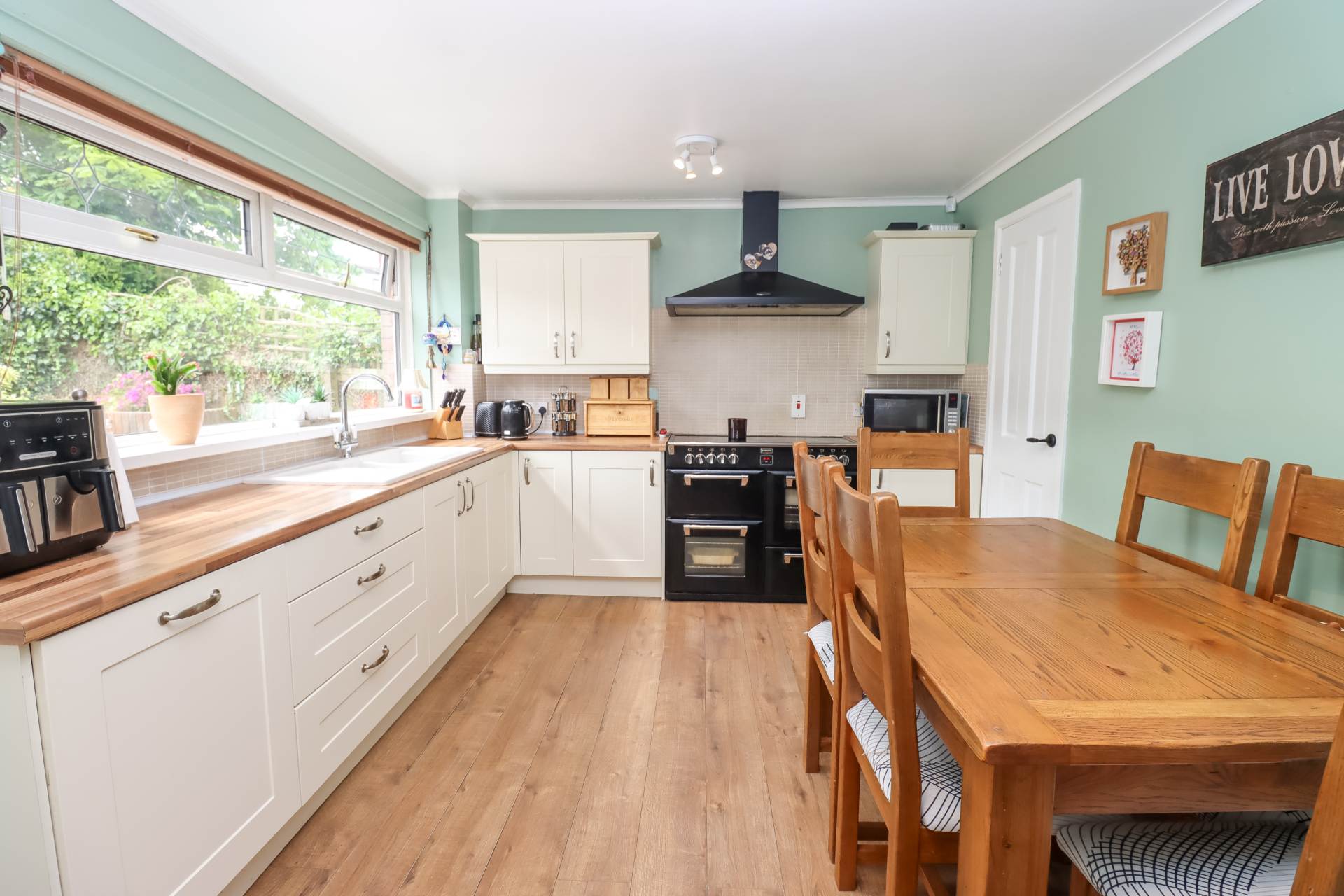 3 Vionville Green, Belfast, Image 9