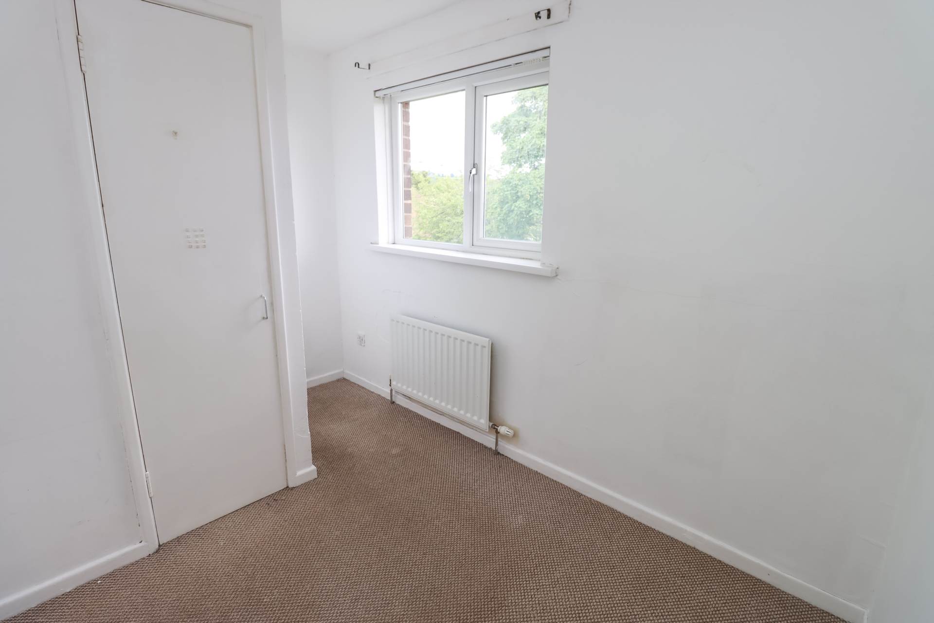 27 Brooklands Road, Dundonald, Image 13