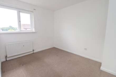 27 Brooklands Road, Dundonald, Image 11