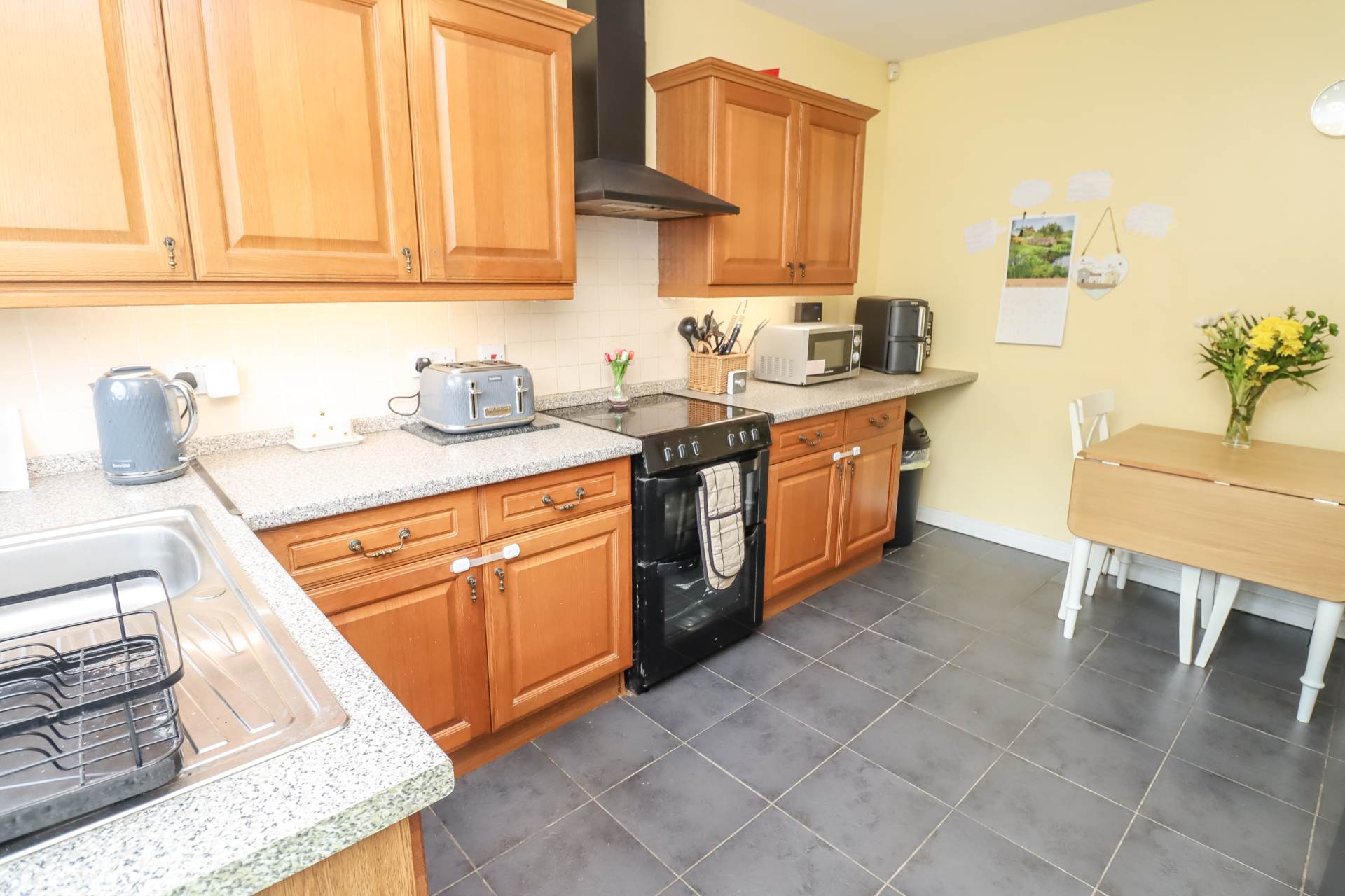 2 Ferndene Gardens, Dundonald, Image 16