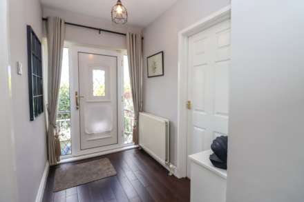 2 Ferndene Gardens, Dundonald, Image 4
