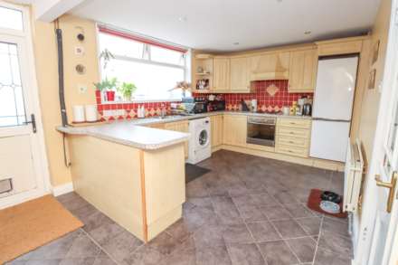 43 Ardmore Avenue, Dundonald, Image 6