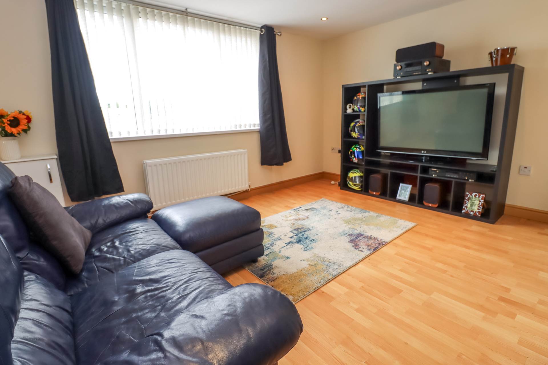 64b Craignish Crescent, Dundonald, Image 6