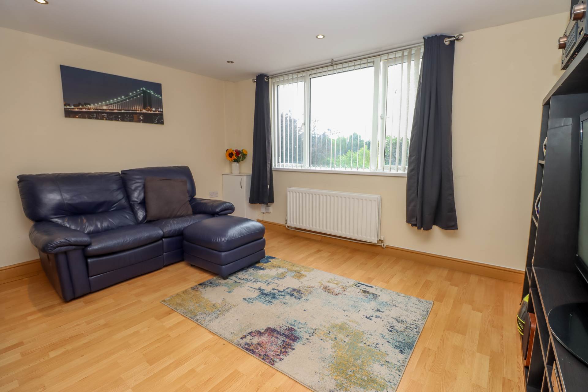 64b Craignish Crescent, Dundonald, Image 7