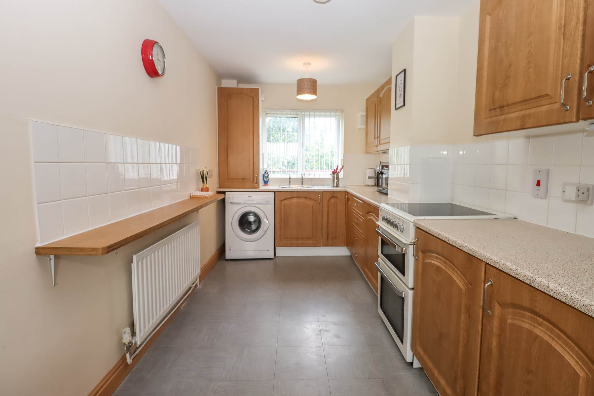 64b Craignish Crescent, Dundonald, Image 8