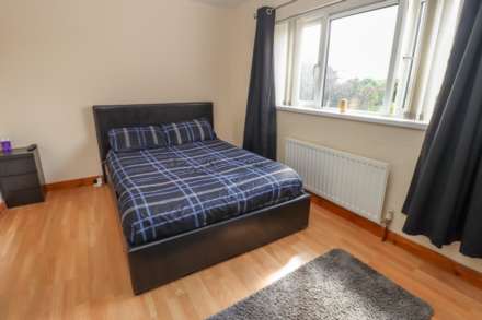 64b Craignish Crescent, Dundonald, Image 11
