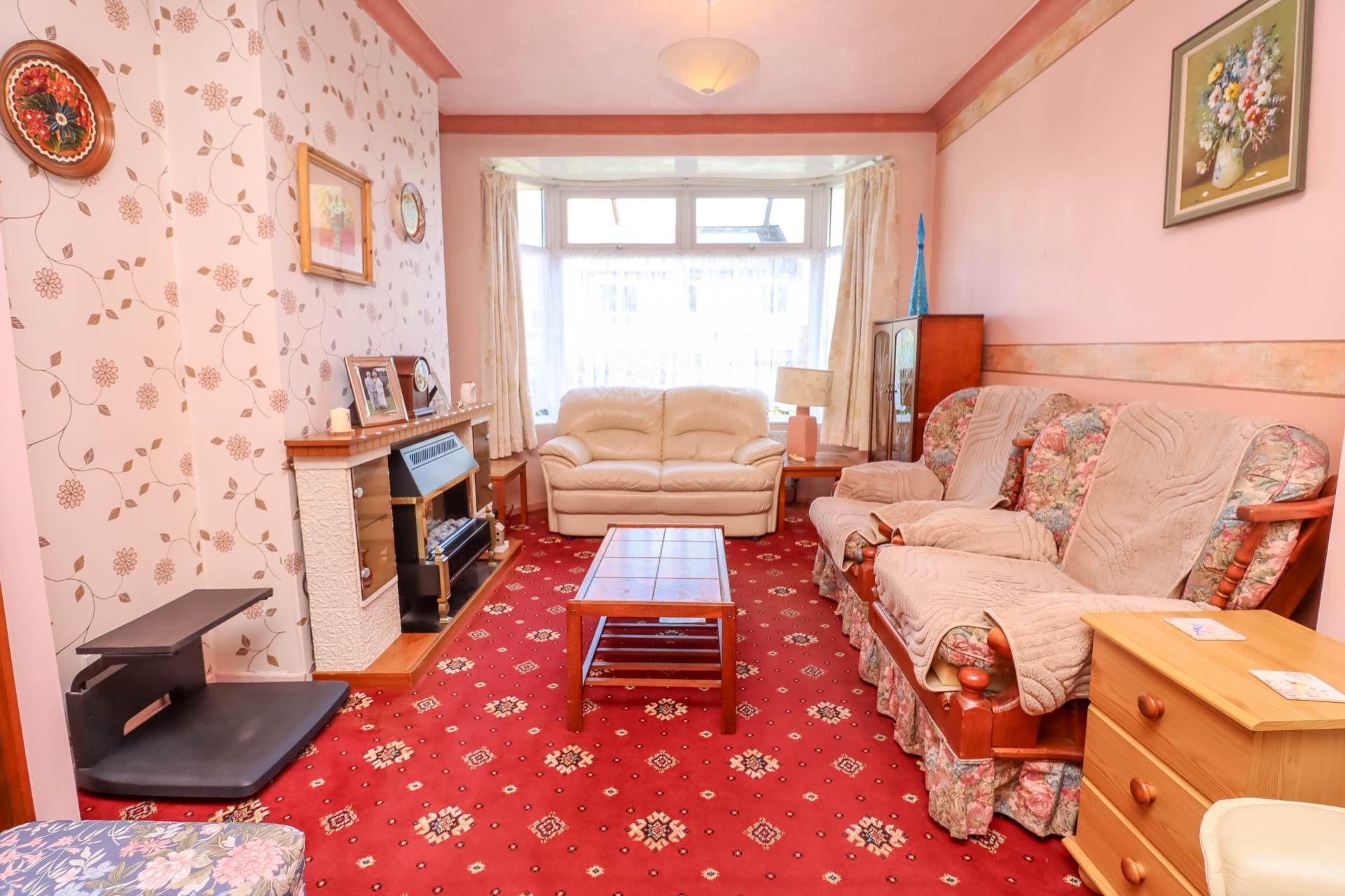 13 Comber Road, Dundonald, Image 3