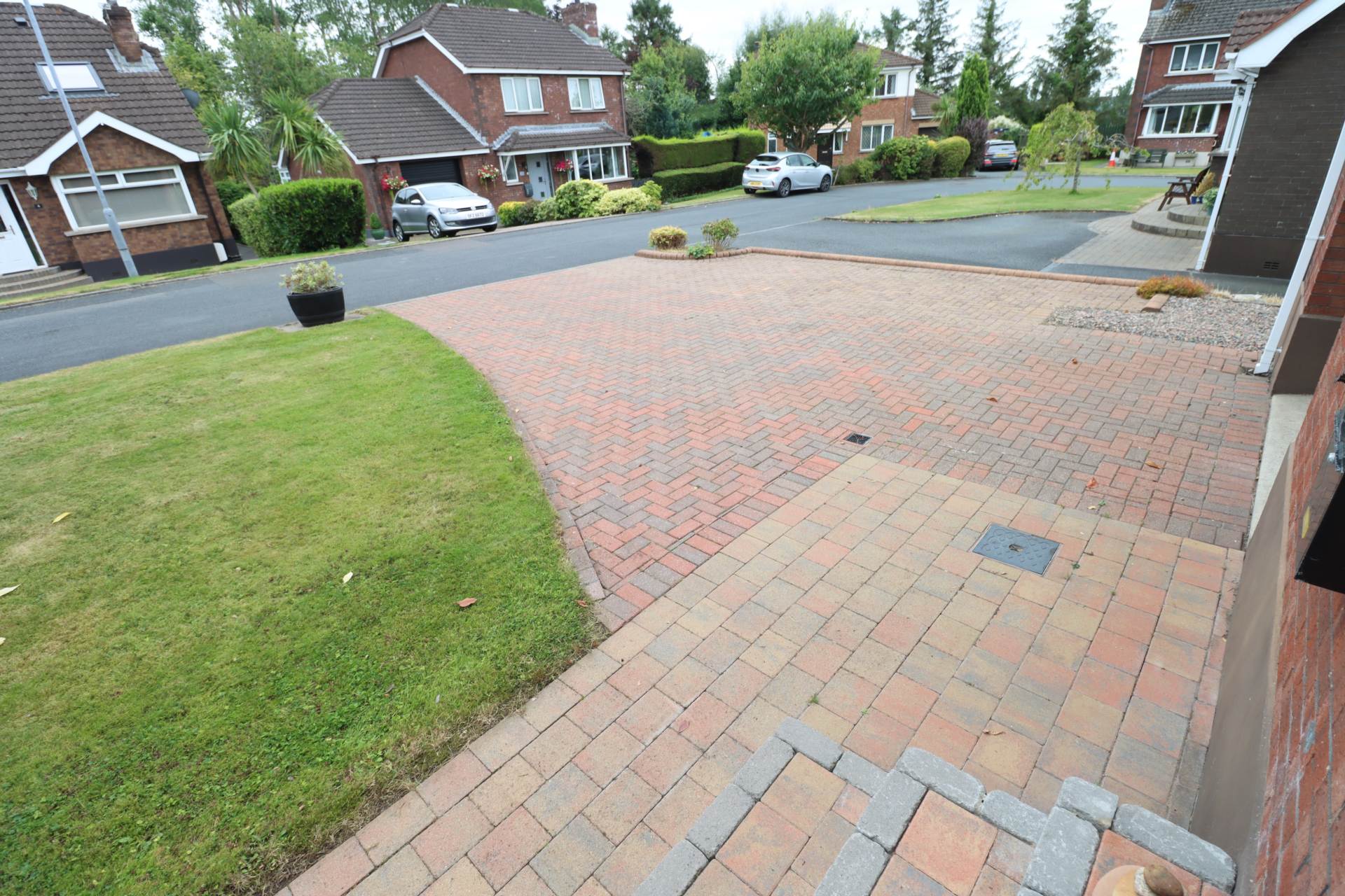 19 Lambert Park, Dundonald, Image 32