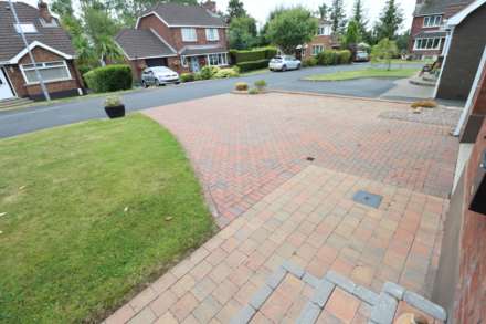 19 Lambert Park, Dundonald, Image 32