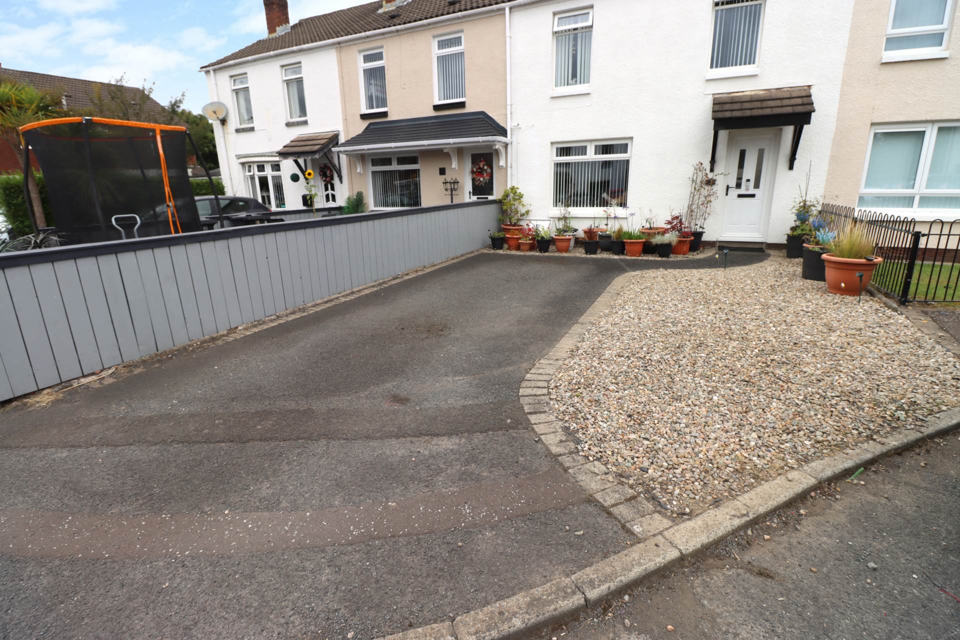 3 Longstone Drive, Dundonald, Image 2